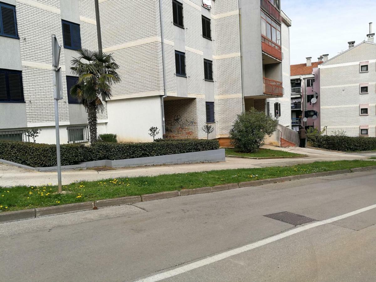 Apartment Koruna 1 Пула Екстериор снимка